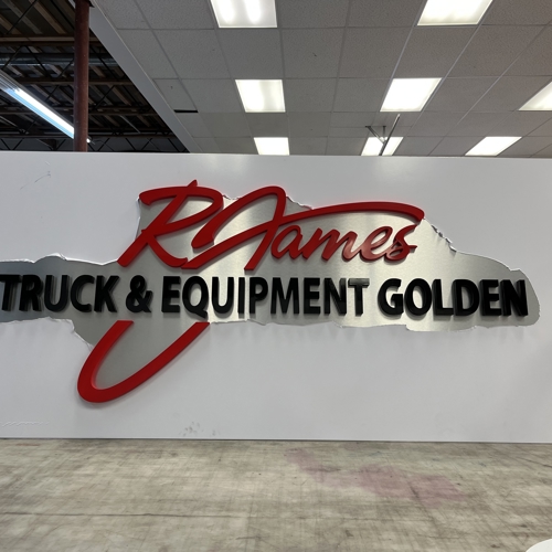 3-D Signs